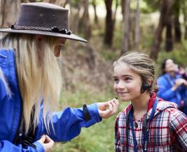 Wildlife Wonders tour with girl