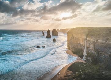 12 Apostles 12 large