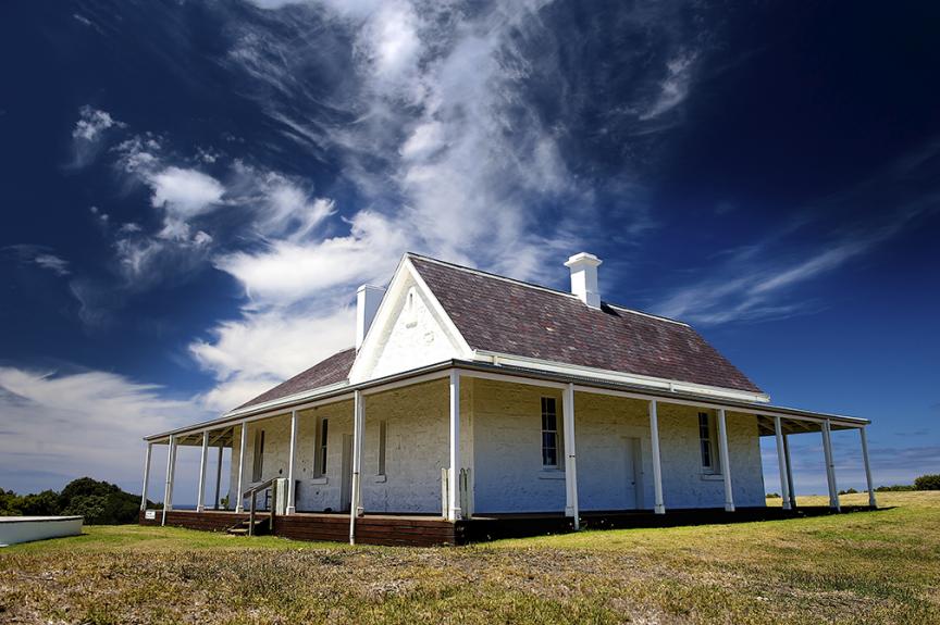 Telegraph Station LR